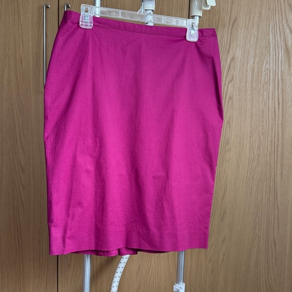 RED Valentino Fuchsia Pencil Skirt